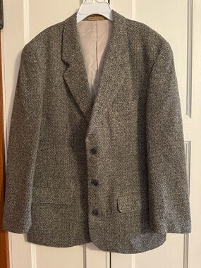 Men's Tweed Sport Coat - Tailored Notch Lapel